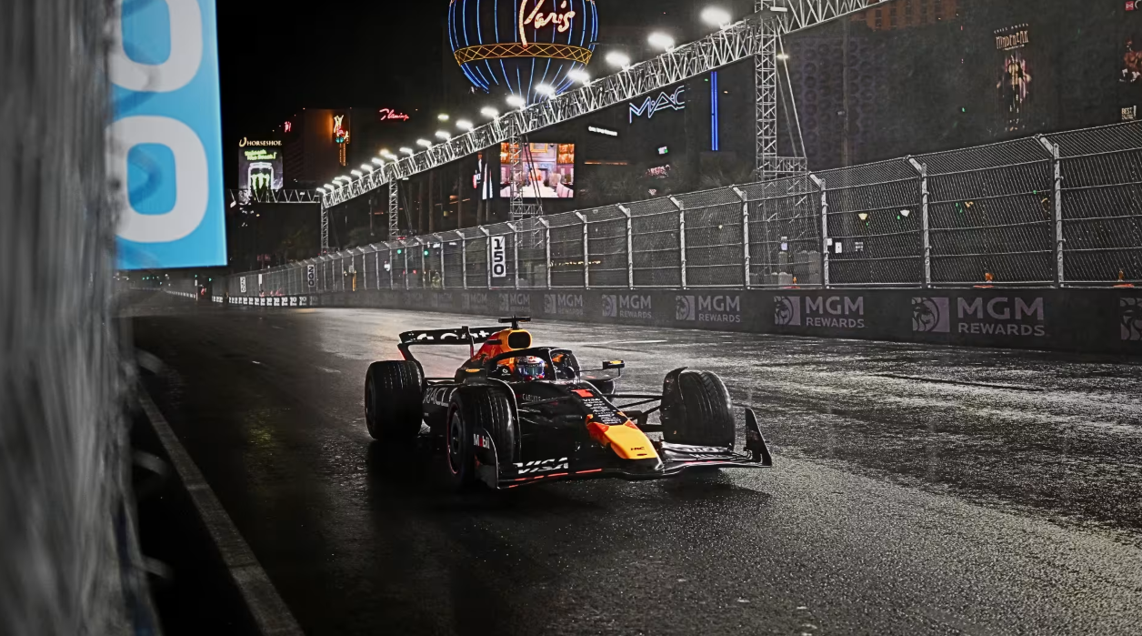 Норрис против Ферстаппена — чего ждать от Гран-при Лас-Вегаса