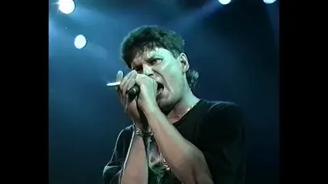 «Сектор Газа» — советская и российская рок-группа,миллионы поклонников,по сей день не редко услышишь песни "Сектор Газа"