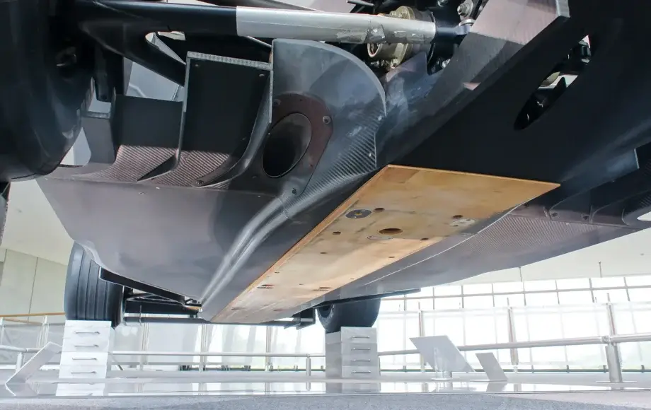 Что такое контрольная планка на днище болида F1