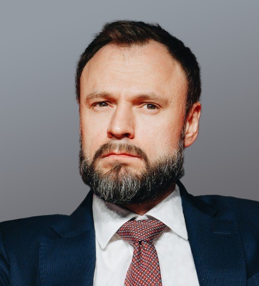 Минфин, исчерпав все резервы, кроме мозговых, объяснил повышение налогов для россиян