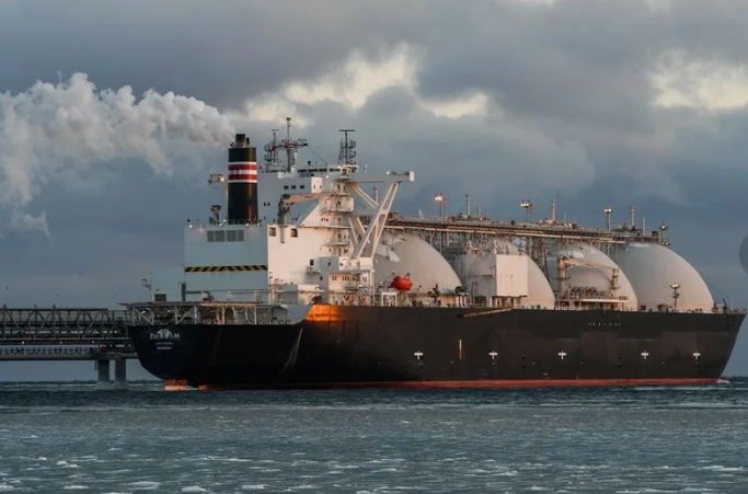 Катар заявляет, что спрос на искусственный интеллект и недостаточные инвестиции могут привести к дефициту СПГ