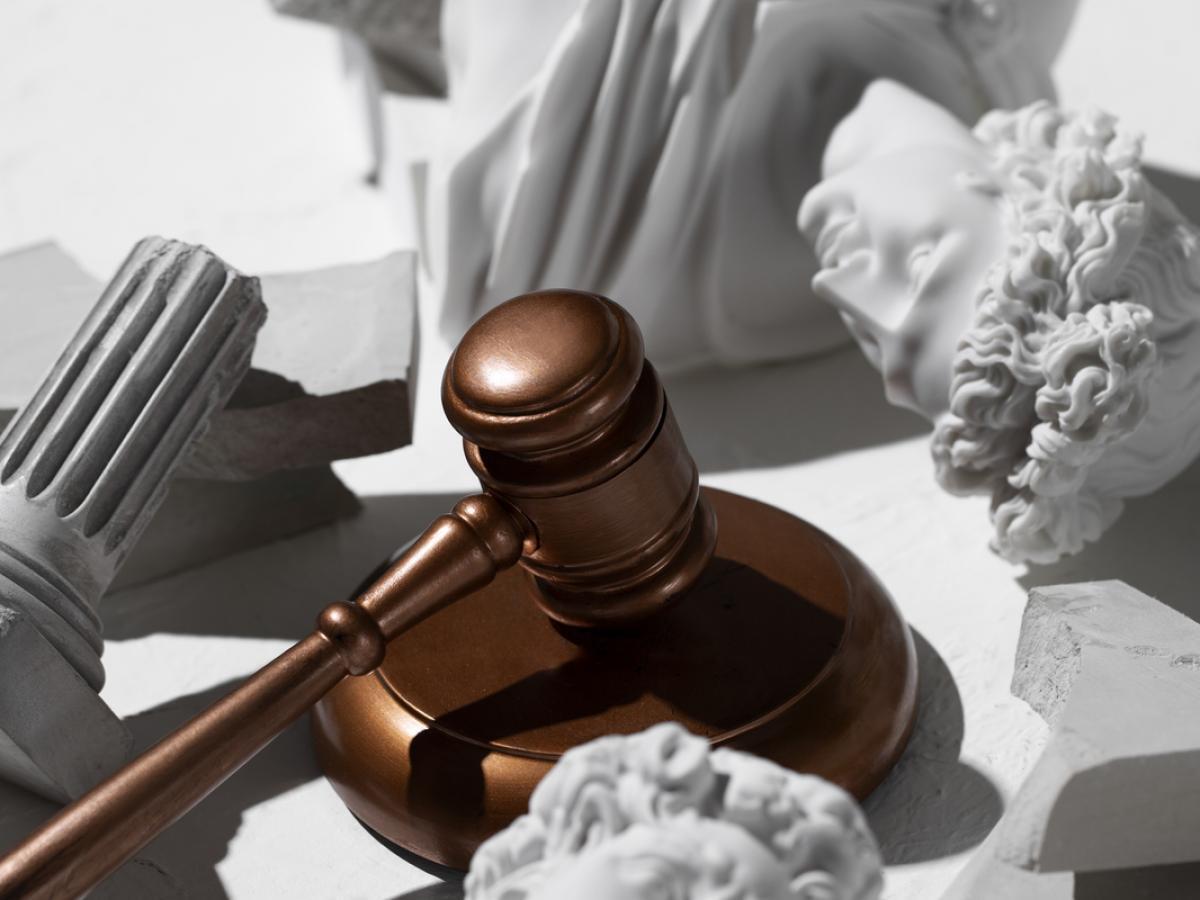 5 приёмов, которые адвокаты используют, чтобы убедить суд
