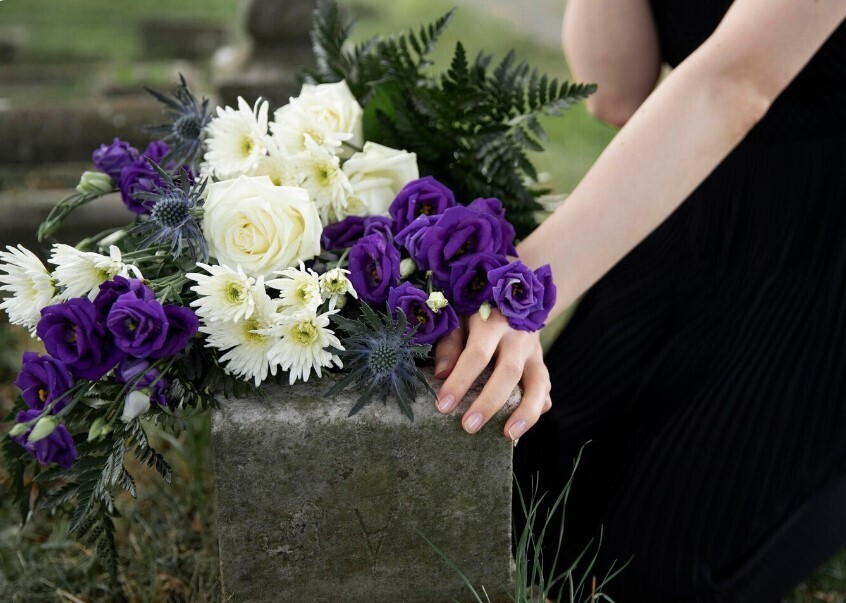 Хватит ли пособия на погребение похоронить, и сколько мне обошлись похороны