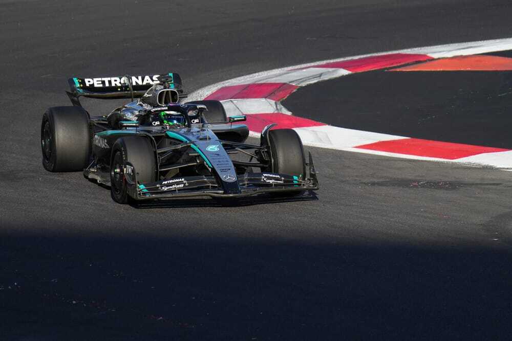 Почему на тестах болидов 2026 введут лимит скорости