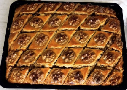 Пахлава – чудесный новогодний десерт