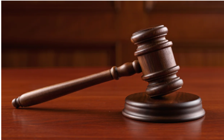 Охотник выстрелил по кабану и стал причиной трагической гибели родственника