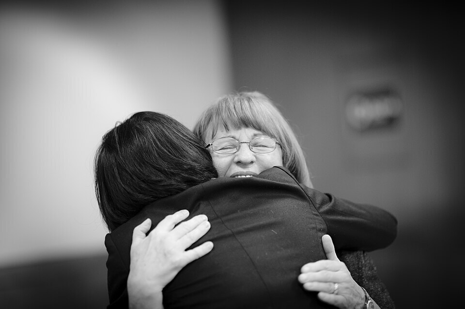 Не держись за тех, кто держится за твою доброту