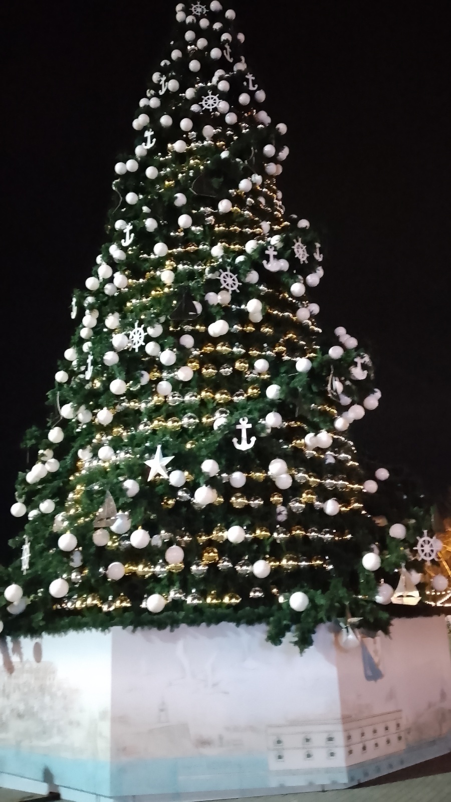 А Вы смирились с Новым годом?