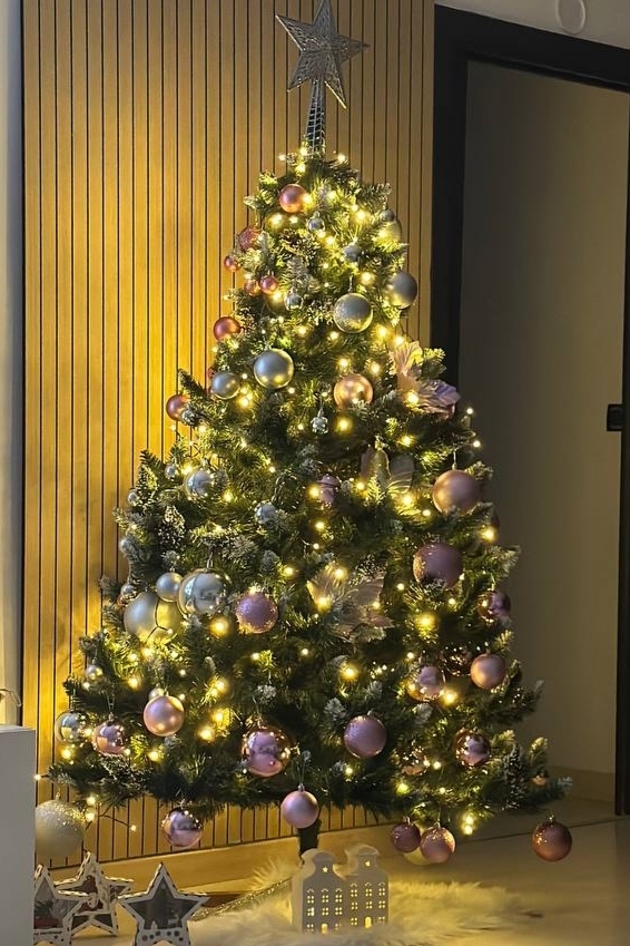 Словно 12 месяцев эти12 дней