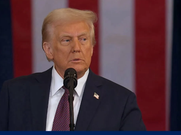 Шейнбаум утверждает, что угрозы Трампа вторгнуться в Мексику несерьезны.