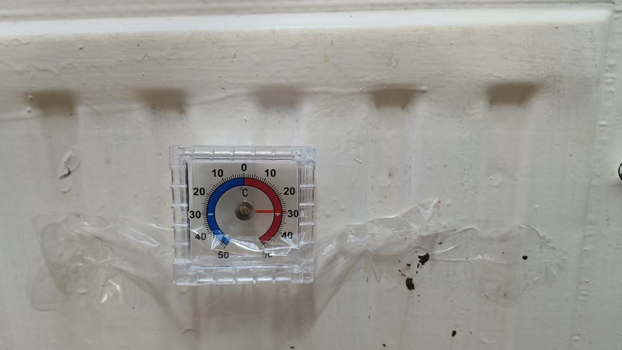 Не блокадный Питер, а просто бунт компьютеров в отдельно взятом жск. Мороз не повод для подачи тепла в квартиры, закаляемся, скоро весна...