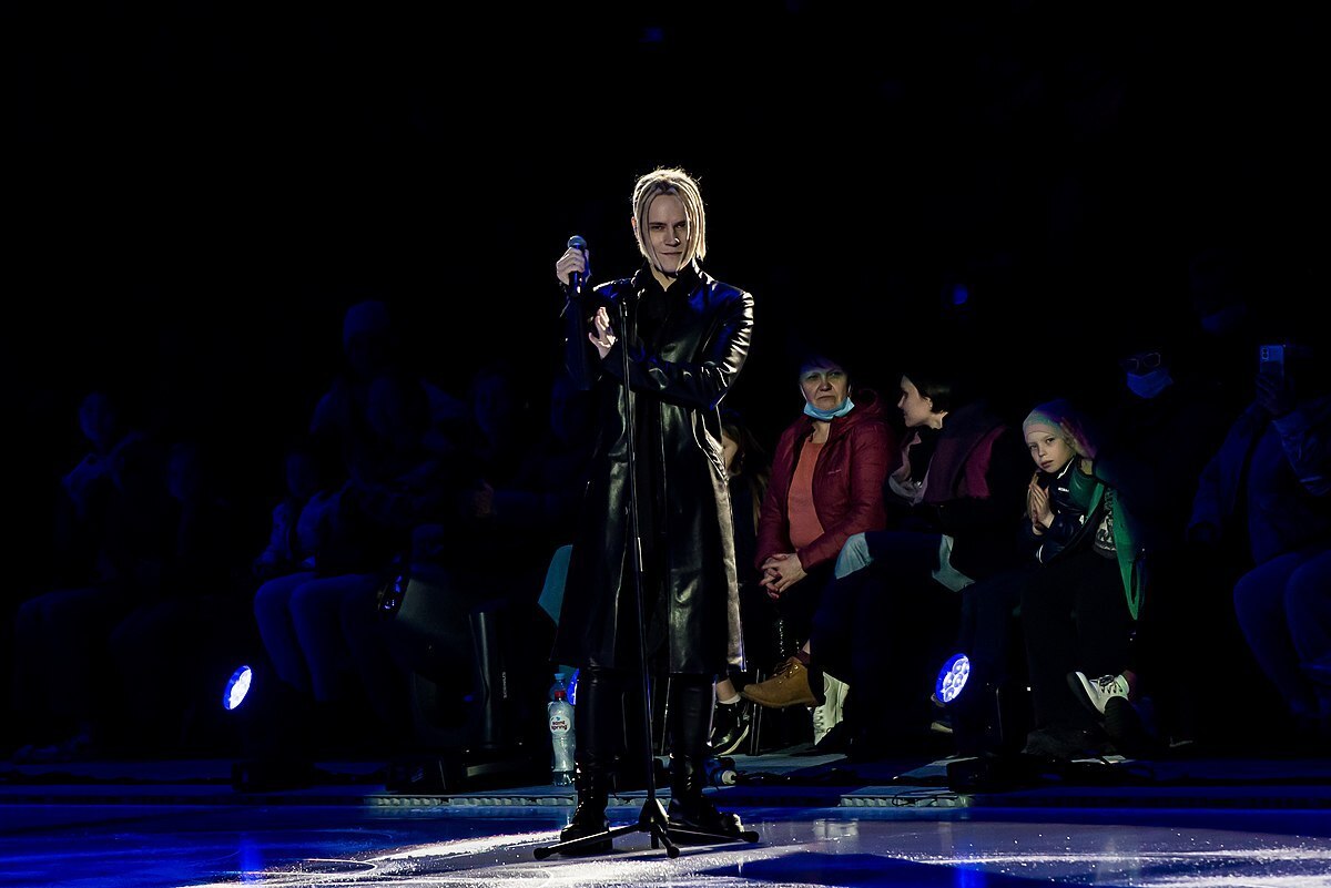 Звезду эстрады наказали из-за песни SHAMAN'а