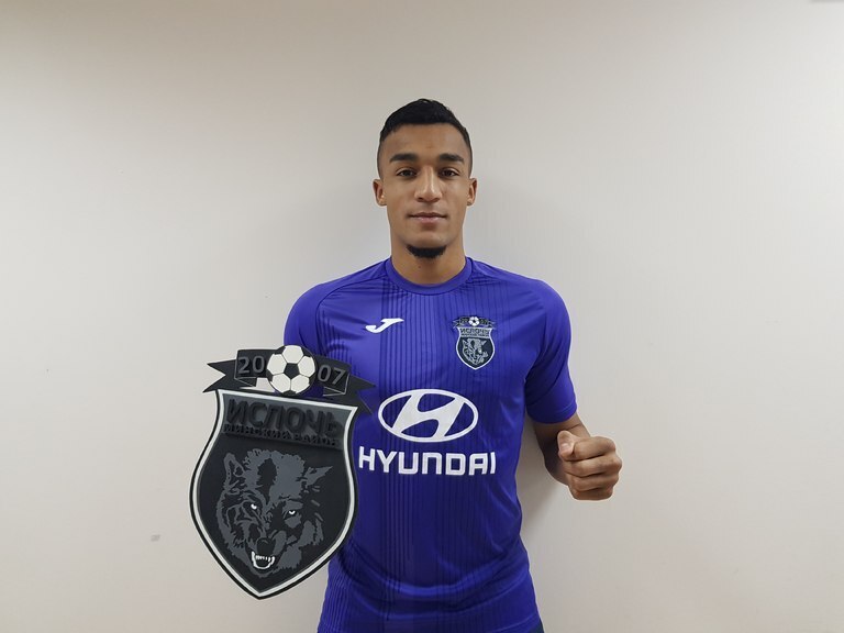 Футболист ЦСКА Лайонель Адамс выпал из окна высотки в Подмосковье