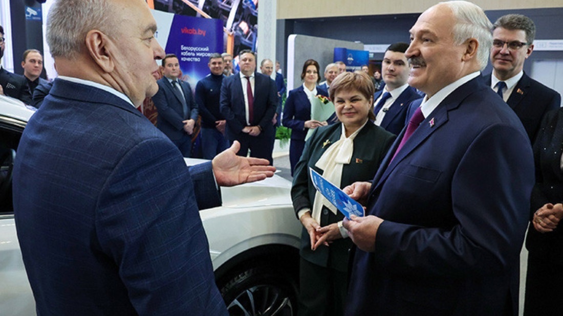 Лукашенко требует, чтобы Belgee стали полностью белорусскими автомобилями