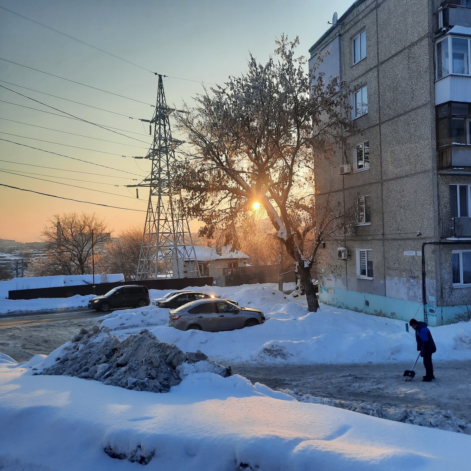Не слушала музыку около 10 лет. А потом все изменилось. Немного про современных исполнителях.
