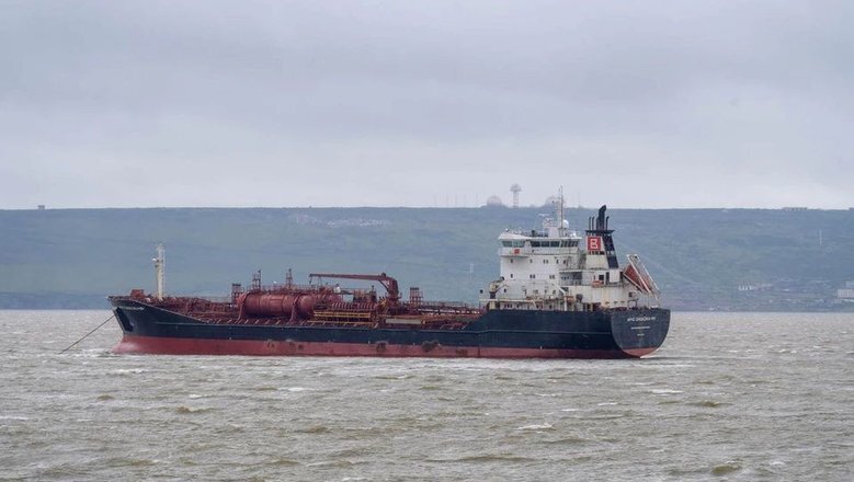 В Черном море произошло нападение беспилотников на турецкий танкер, на борту которого находилось 140 тысяч тонн нефти.