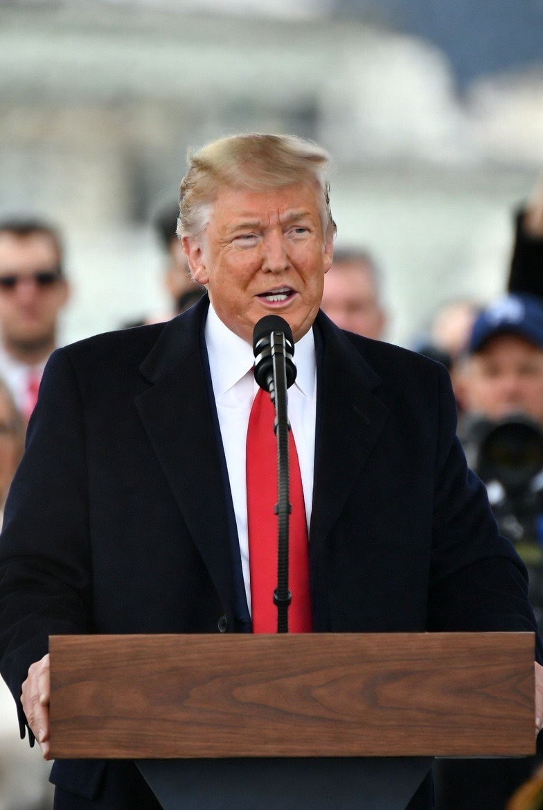 Дедушка разбушевался. Трамп заявил о готовности захватить Кубу