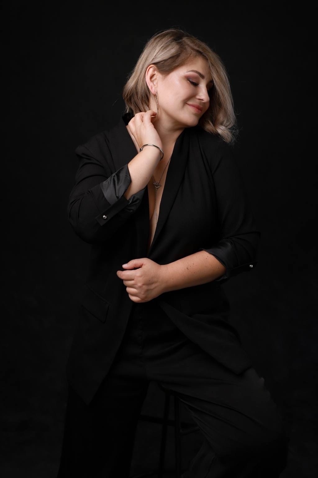 🔥🔥🔥Эксперт научила, как получать на пенсии 100 тысяч рублей в месяц. Ей бы на сцену. Еще 2-3 шутки о пенсии, и Задорнов отдыхает за углом?