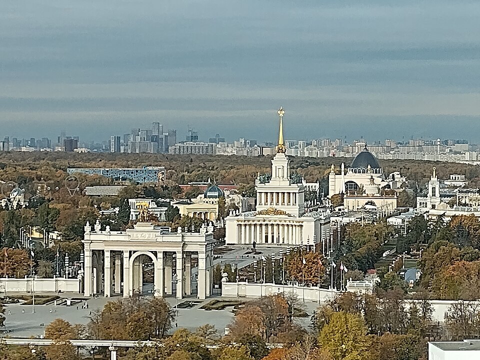 Открытие летнего сезона на ВДНХ 18 апреля 2026: главные события, расписание и атмосфера праздника