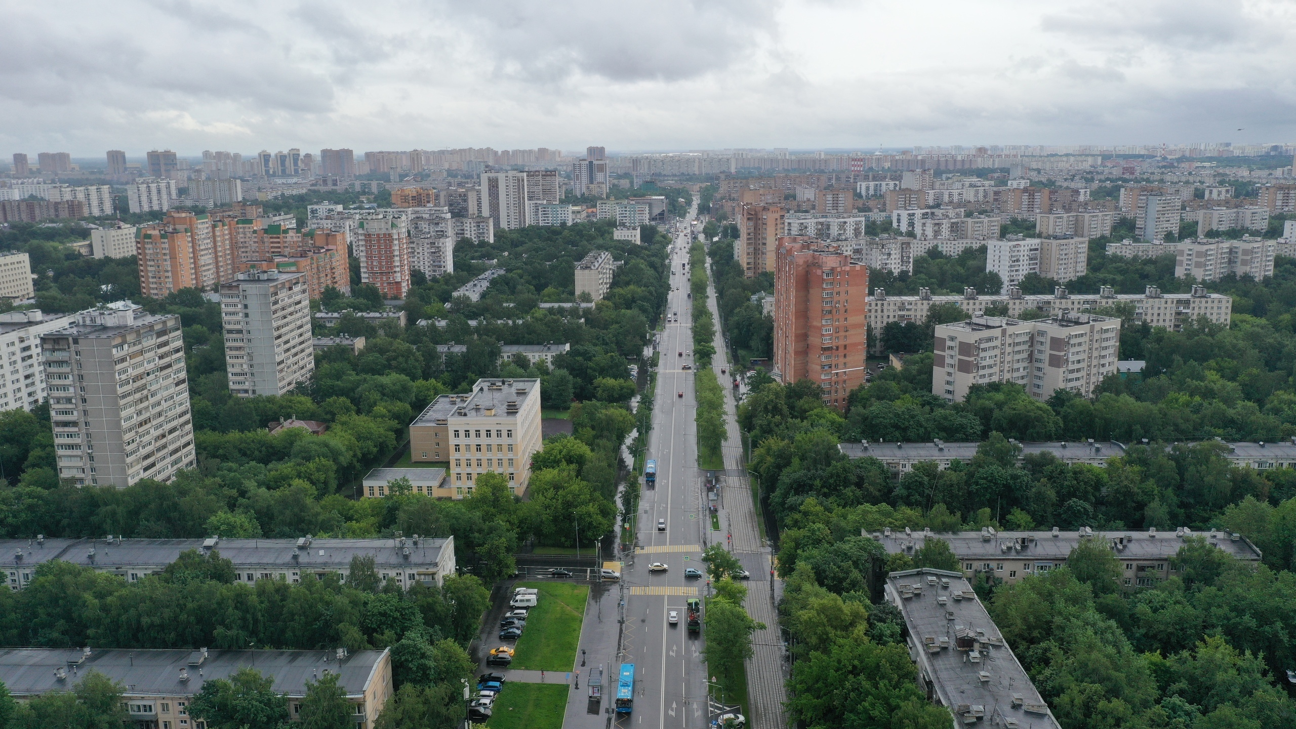 Терентий Никитич собирается на танцы