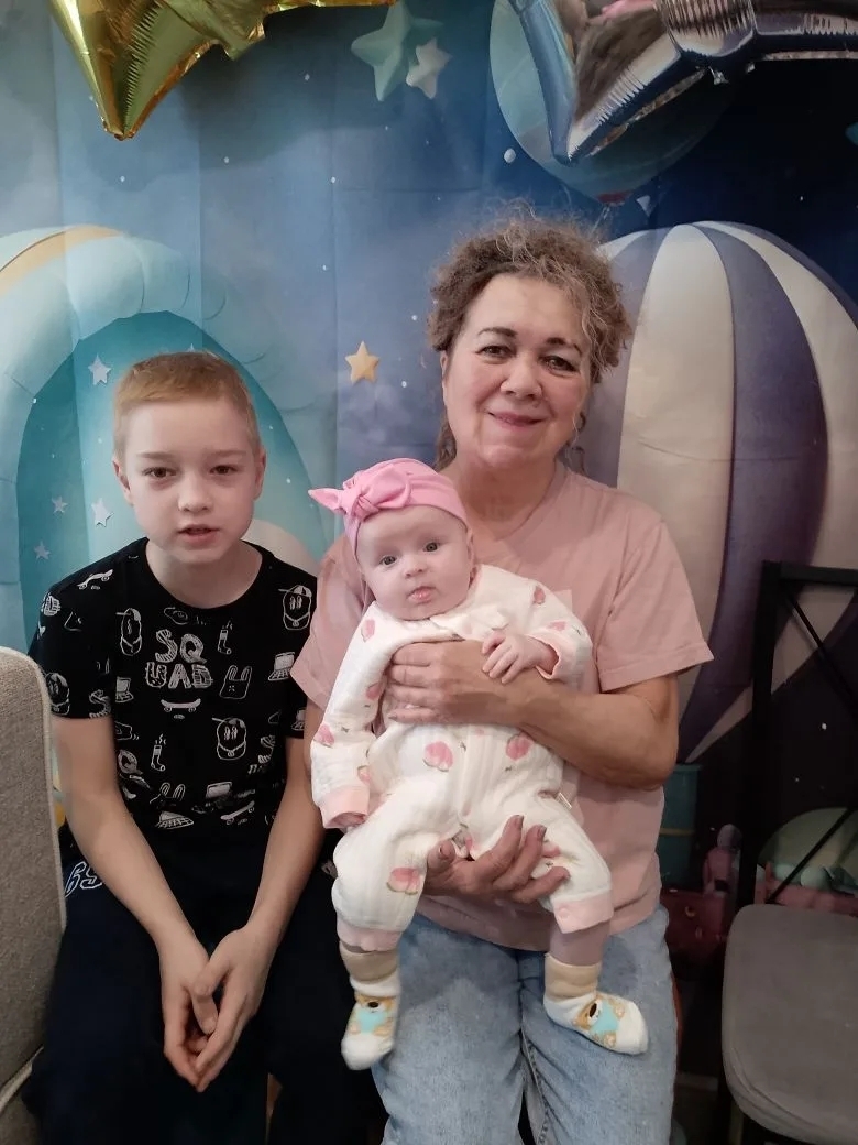Бабушкам будут платить за внуков