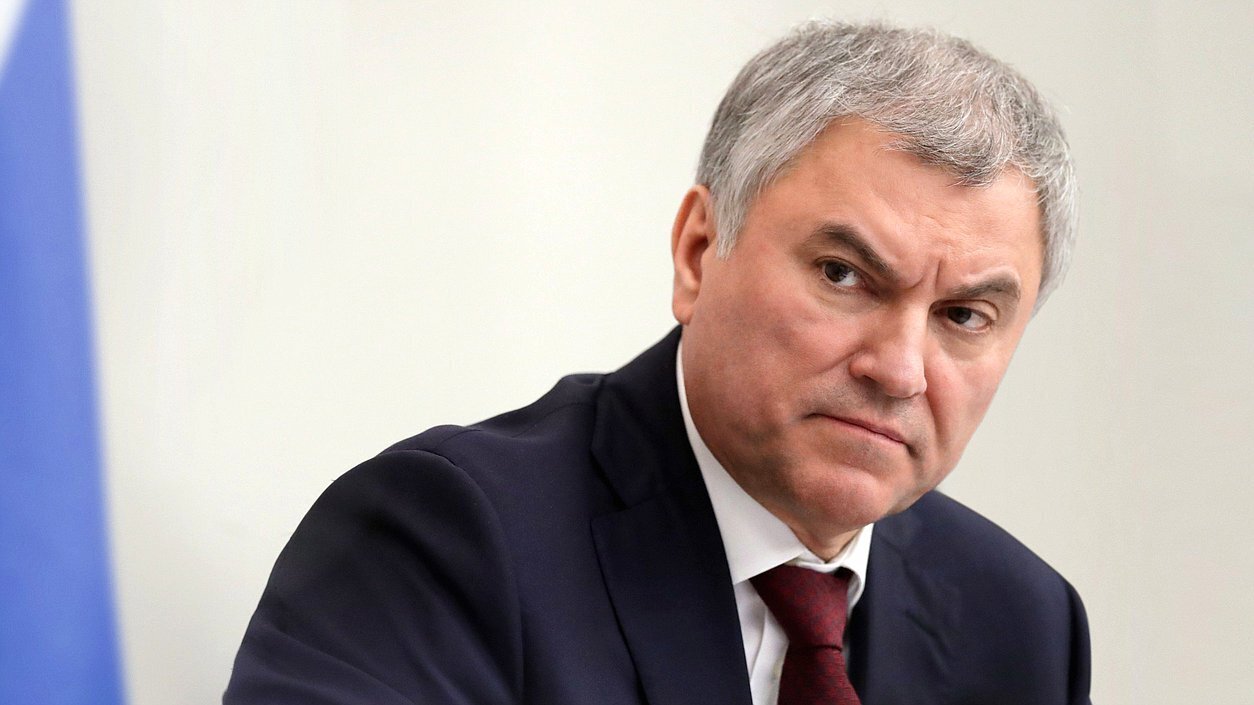 Новые законы июня 2026: тотальный контроль мигрантов, отпуска для семей СВО и защита граждан силами армии. Что изменится для каждого из нас?