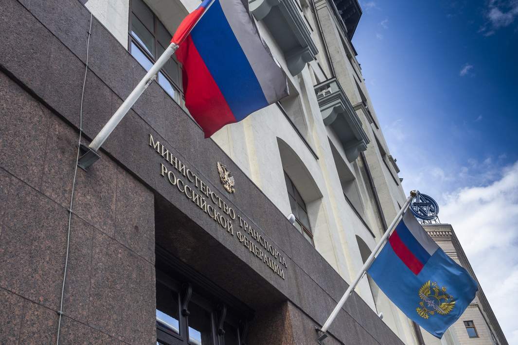 Стой или плати: иностранных перевозчиков заставят погасить долги