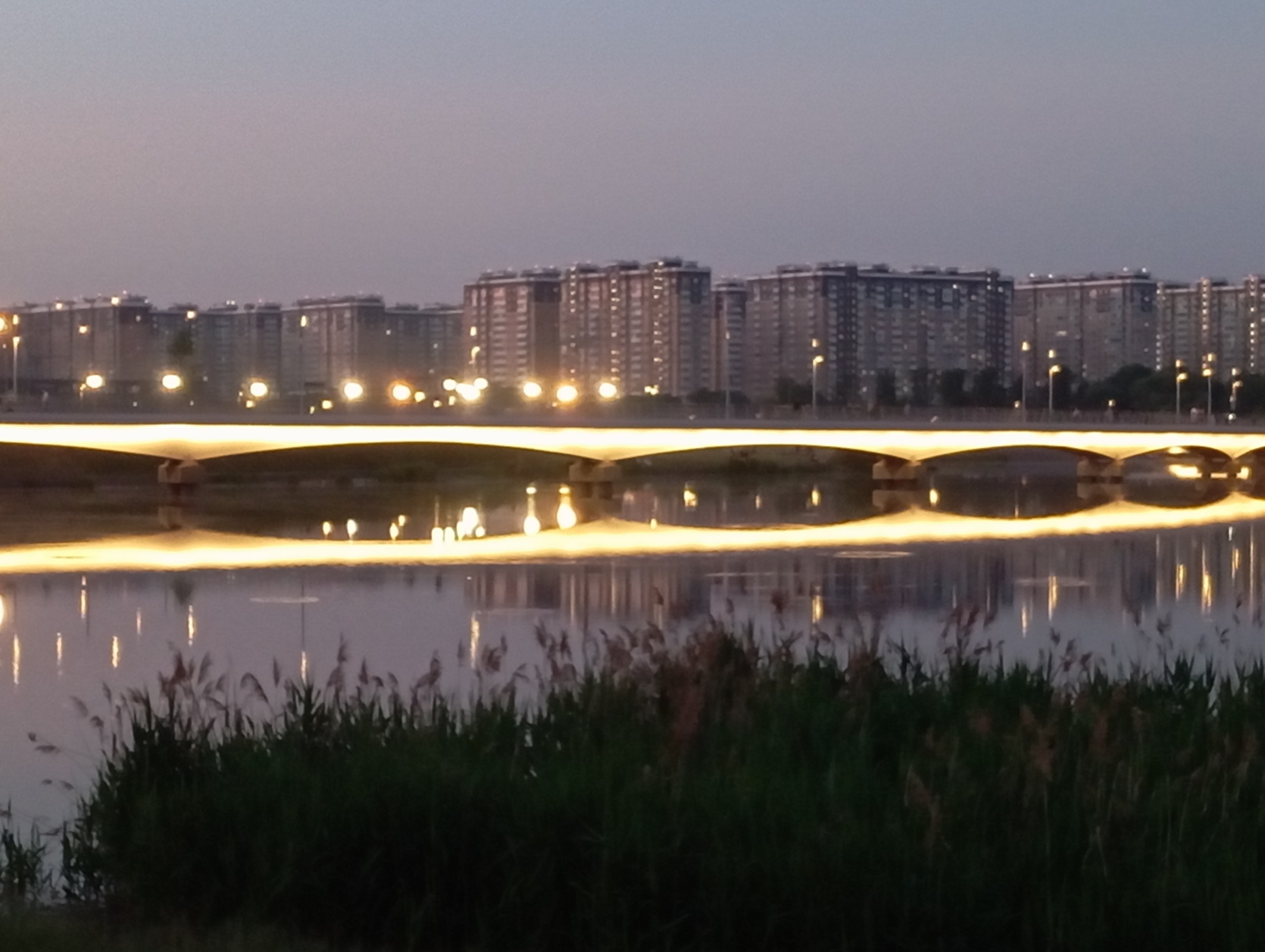 Всё-таки в чудесном районе я живу: предлагаю посмотреть фотографии моей вечерней прогулки