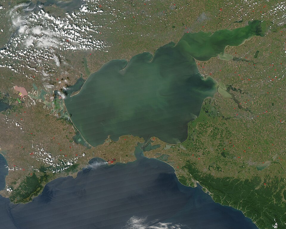 Победа в Гааге: арбитраж отверг претензии Киева на Азовское море