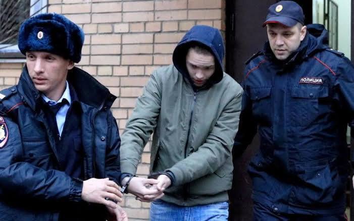 «Глупенькие, но растут быстрее»: Бастрыкин хочет уменьшить возраст уголовной ответственности с 12 лет