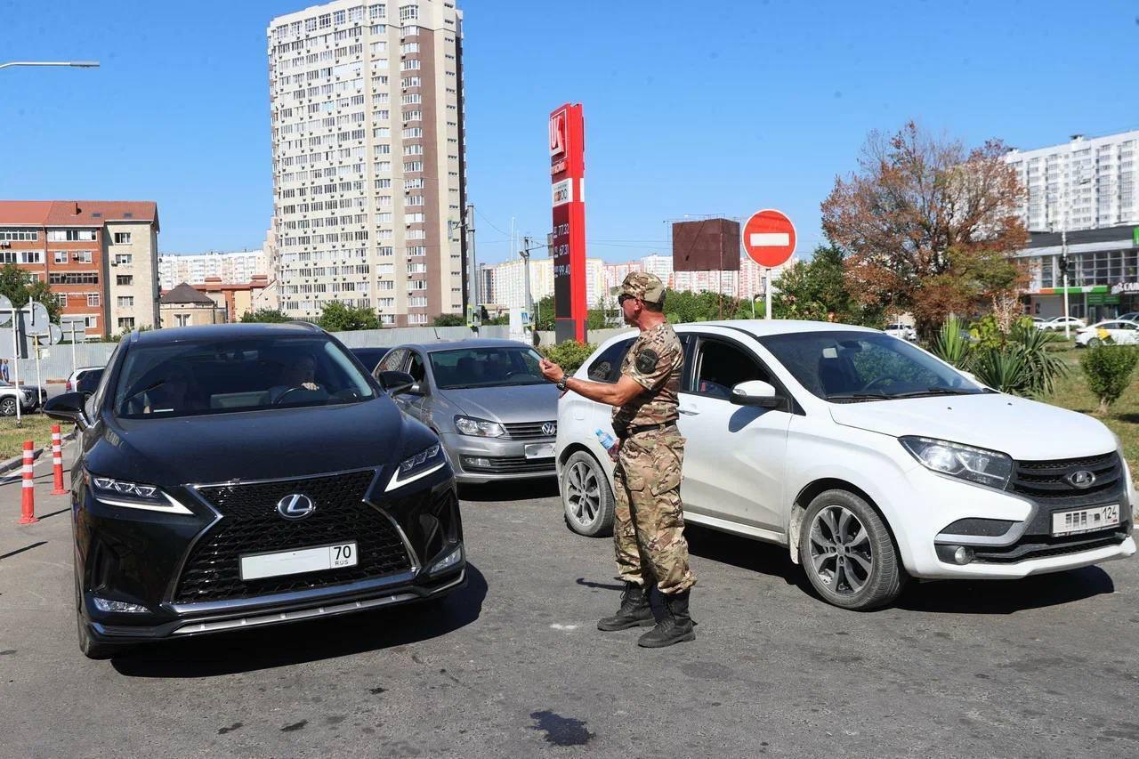 В Новороссийске закончился бензин на заправках