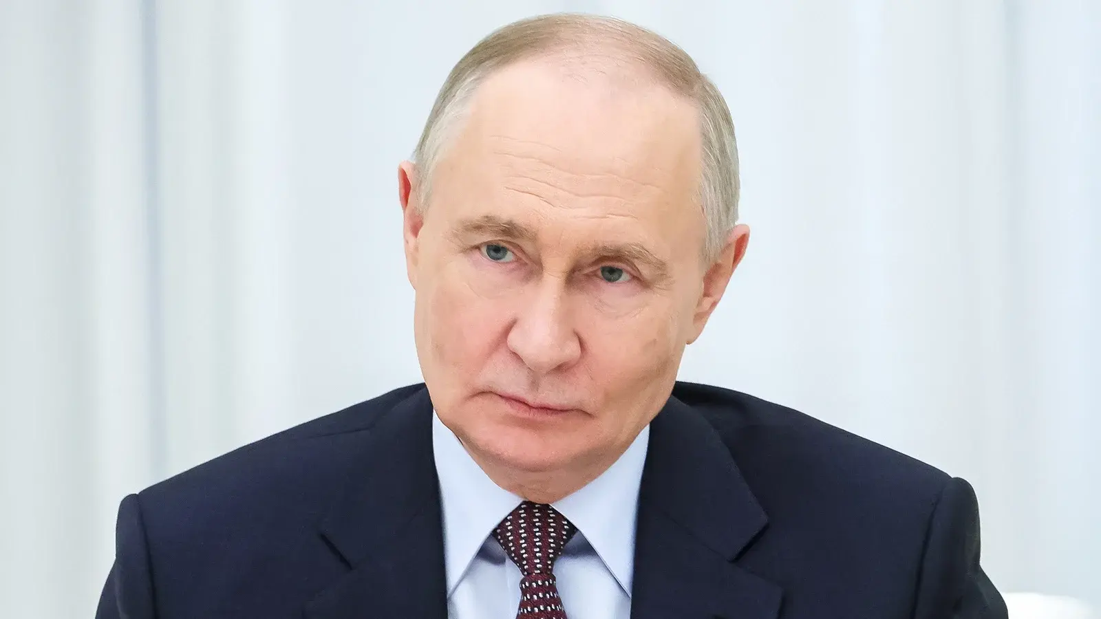 В России запускают новый вклад, чтобы людям было проще купить квартиру.