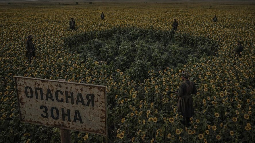«Подарите нам чернозем, а то у нас в Таджикистане заводы простаивают»: гениальный план по превращению России в аграрную колонию