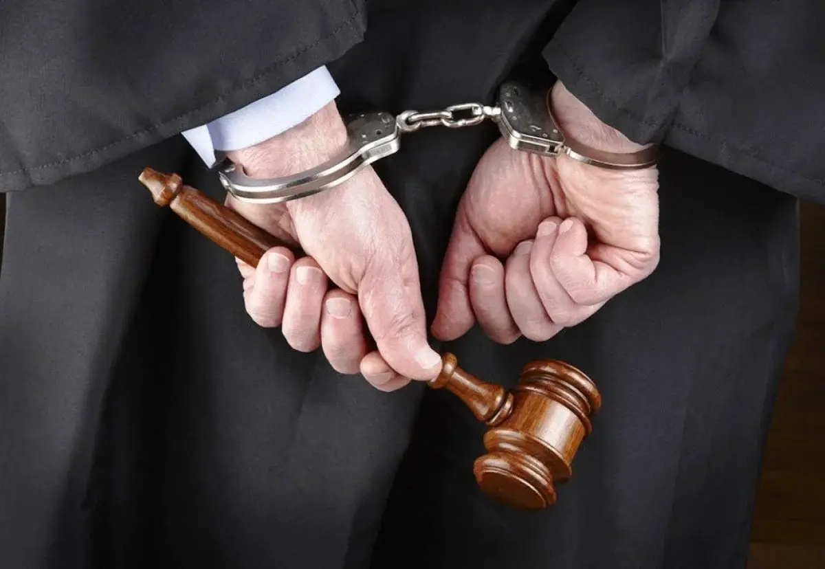 ⚡⚖🚫 Работники аппаратов судов получат отдельные камеры.