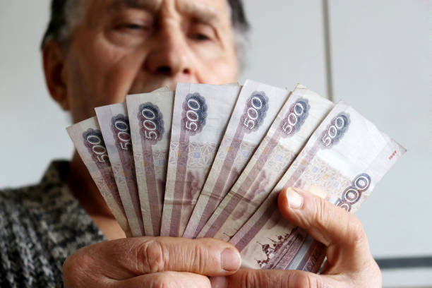 Десять тысяч рублей за пять лет. Соцфонд отчитался о росте пенсий Старики, утрите слёзы и ликуйте!