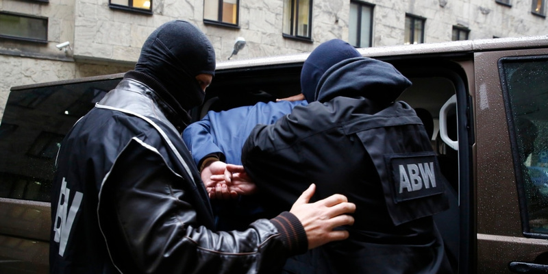 Туск заявил о задержании россиянина по подозрению в подготовке покушения на американца