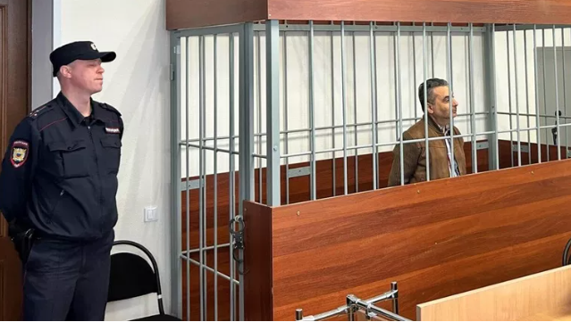 Суд приговорил зампреда "Яблока" Шлосберга* к 11 годам колонии