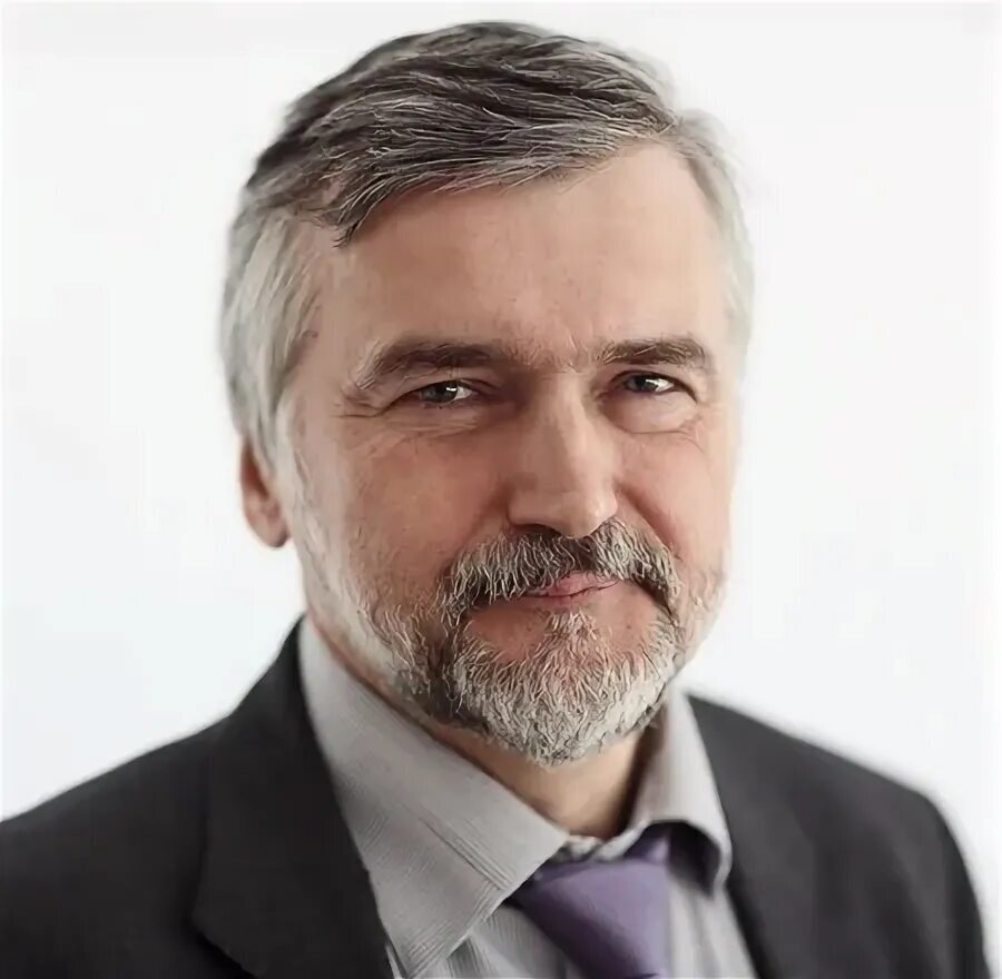 За правду по голове: ВЭБ уволил экономиста, сказавшего, что что думает