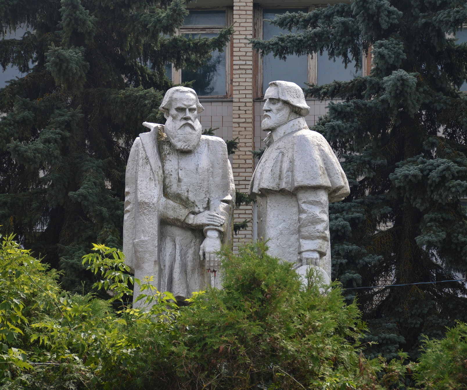 ...и звезда с звездою говорит
