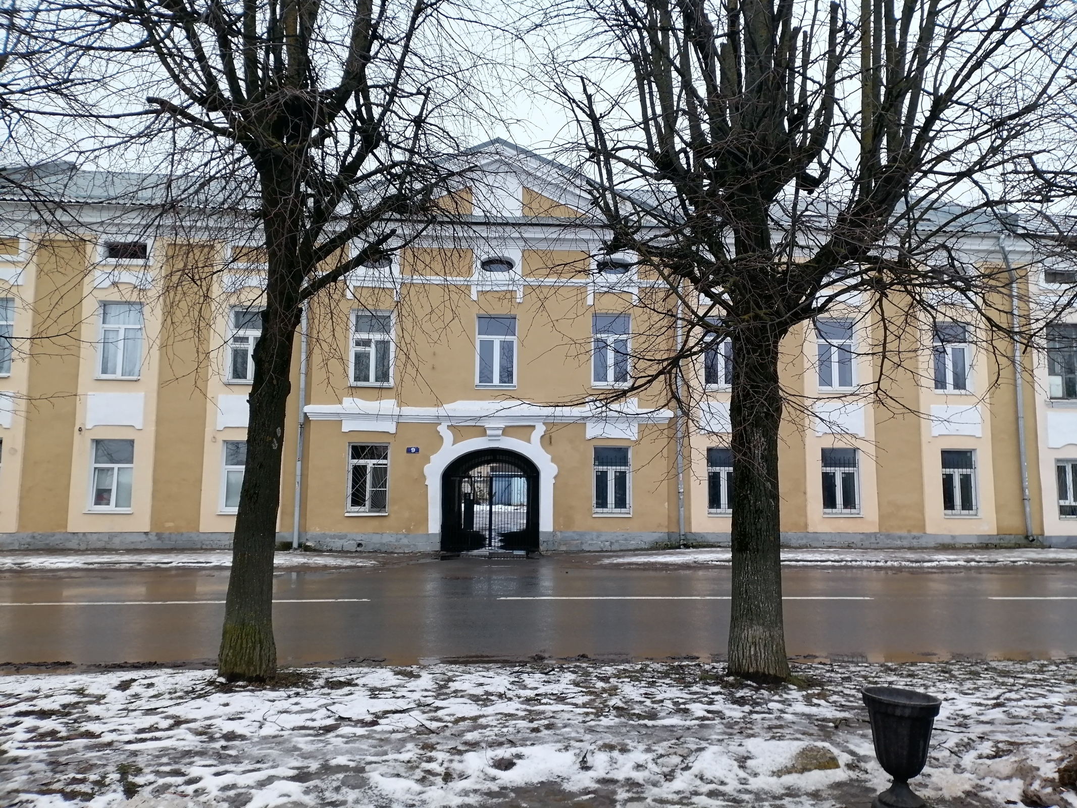 Вояж по Степана Разина в Твери – две единые фасады