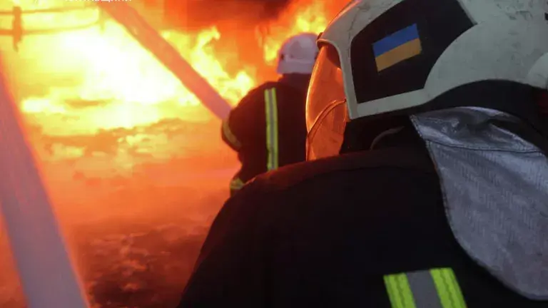 В Киеве поразили склад боеприпасов.