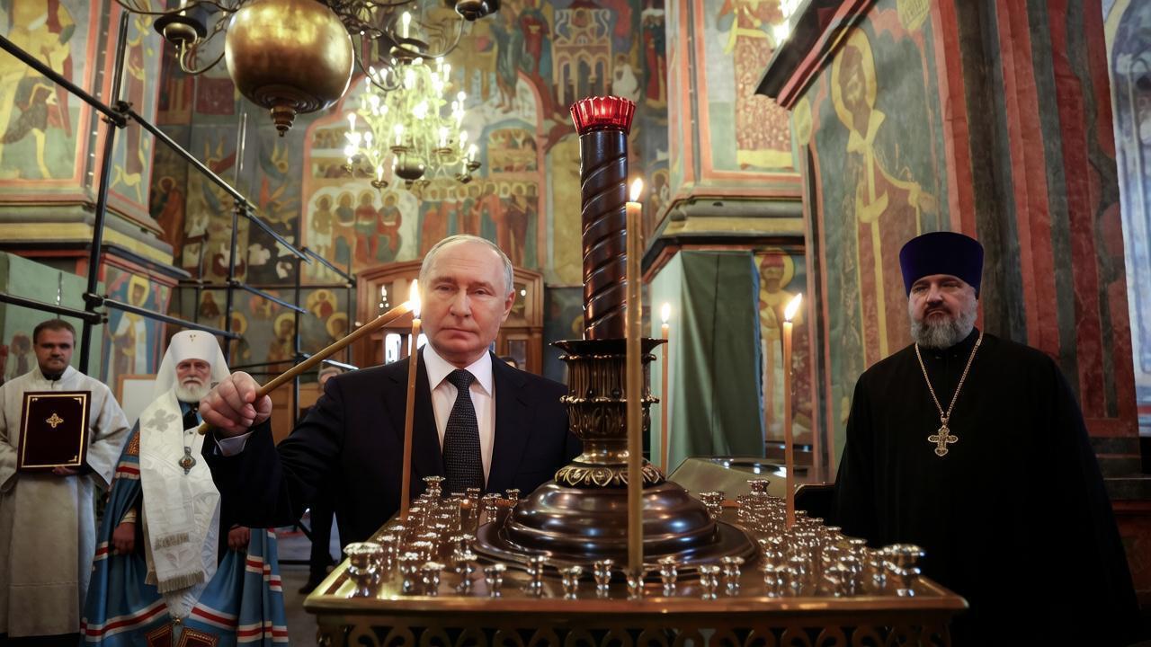 Путин назвал чудом обретение мощей святого князя Дмитрия Донского