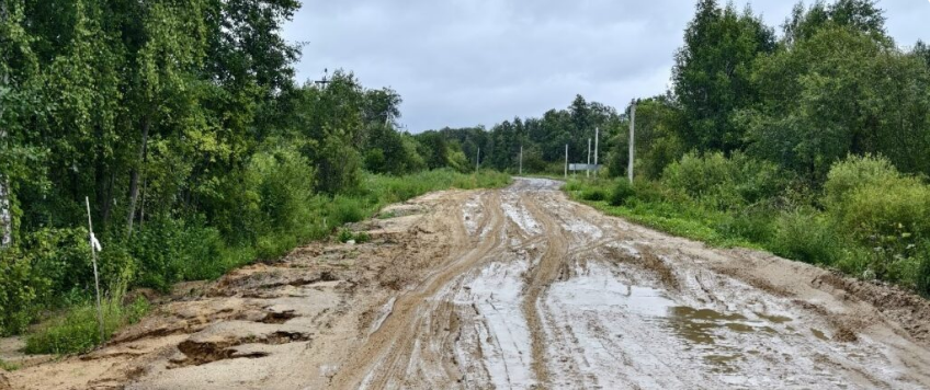 Дорогу на Губернской улице в Костроме размыло после сильных дождей