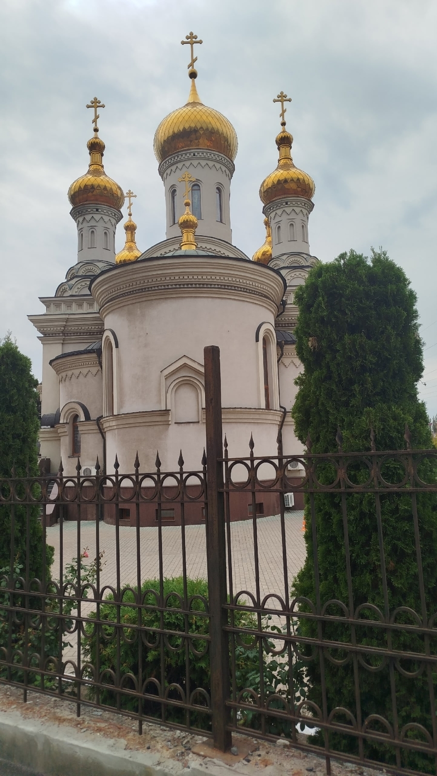 Сегодня посещал Троицкий Собор в городе Донецке. небольшая история про Храм