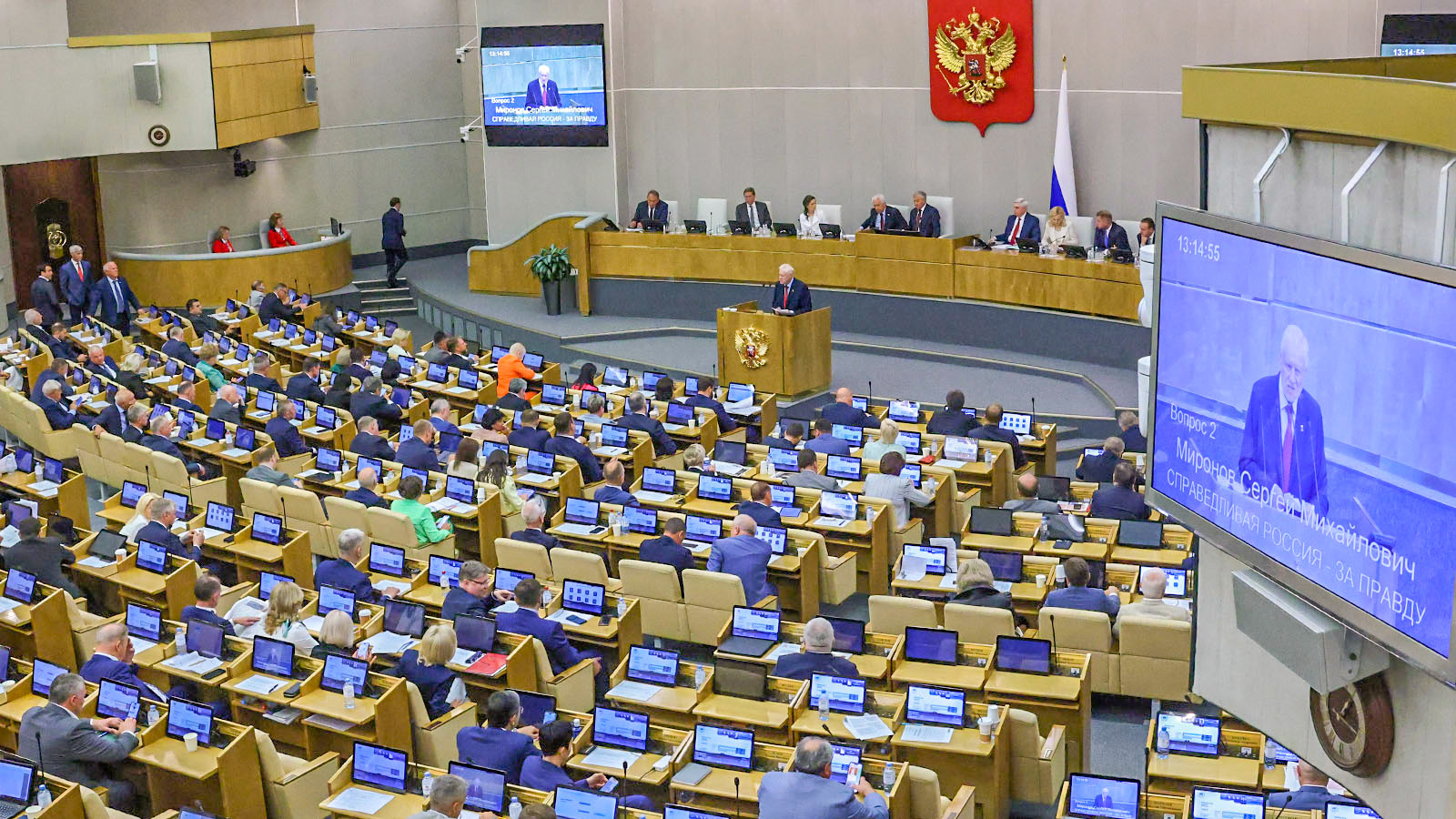 Бал сказочных обещаний: предвыборный карнавал-2026