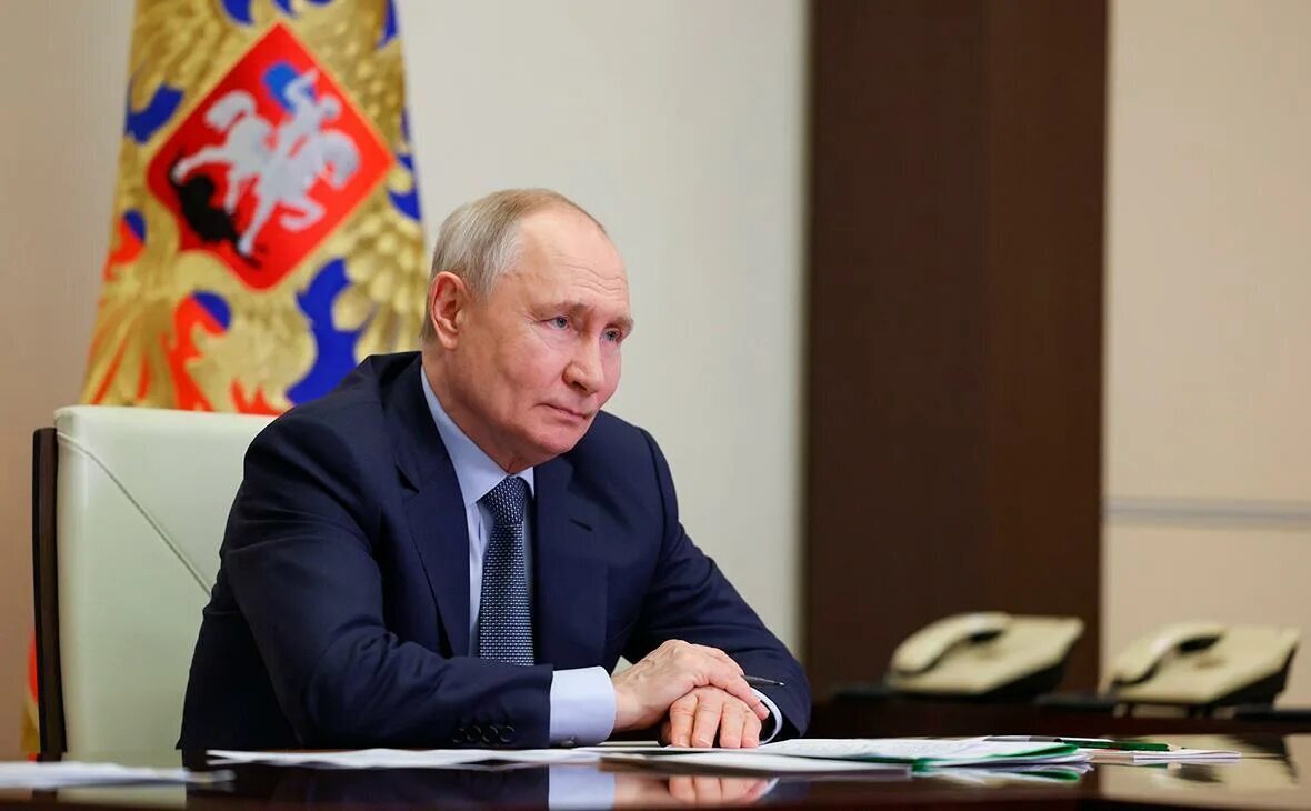 Путин: учитель снова профессия №1