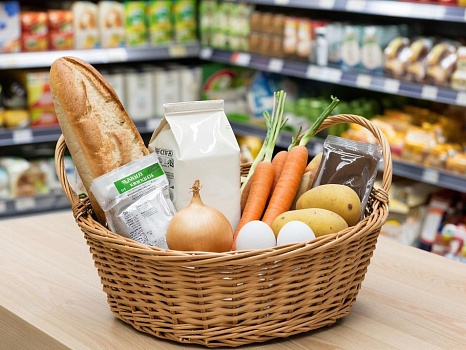 8159 рублей в месяц на еду: «Руспродсоюз» подсчитал стоимость продуктовой корзины. Реально ли выжить?
