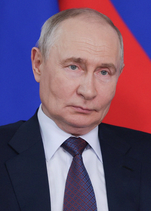 Владимир Путин увидел шансы на мир, а Киев пообещал «серьёзную динамику». Что происходит?