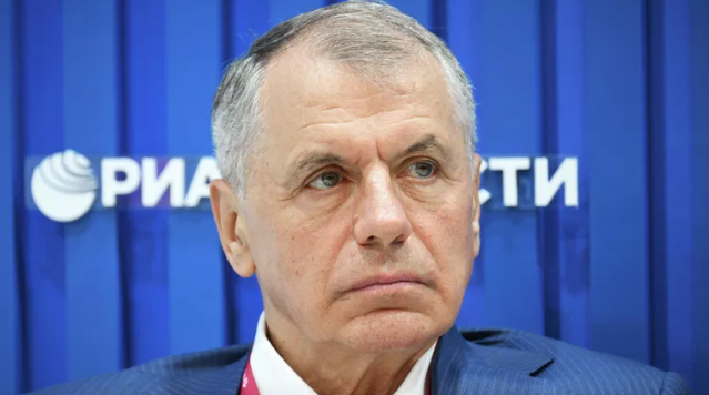 Константинов сравнил призыв Литвы сократить выдачу виз россиянам с лаем
