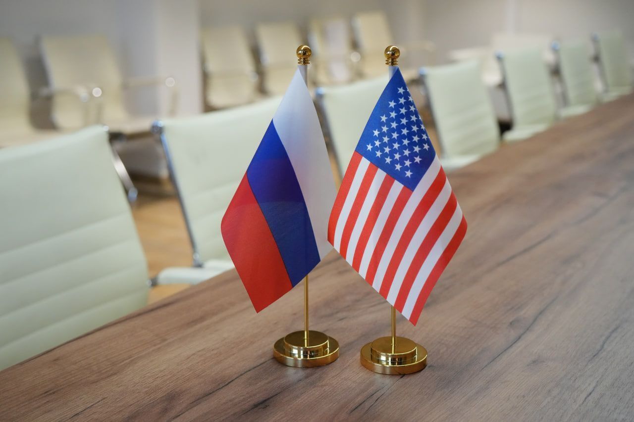 ⚡ Переговоры по Украине: в США готовят «дорожную карту», а Кремль ждет трехсторонний формат